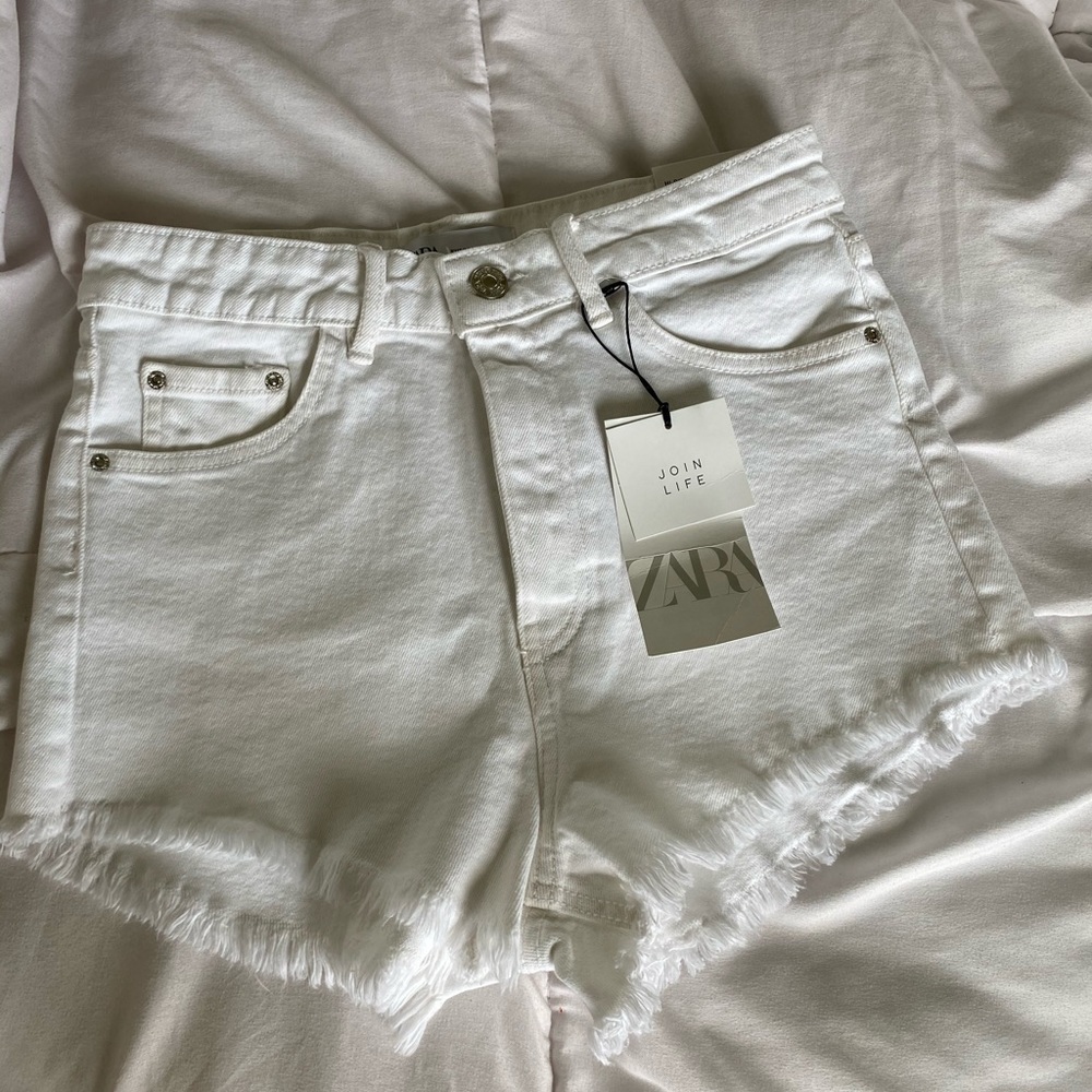 ✨Brand new Zara high waisted shorts